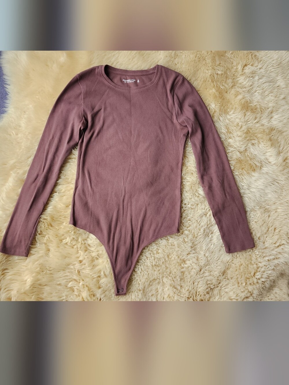 Abercrombie & Fitch Ribbed Long Sleeve Bodysuit in Mauve